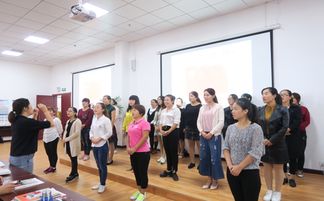 金秋相約國培班，滿載收獲歸鄉(xiāng)去——2017年國培計劃河南省鄉(xiāng)村新建公民辦幼兒園教師培訓結(jié)業(yè)典禮暨藝術(shù)培訓營利性民辦機構(gòu)發(fā)展探討